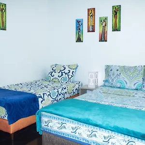 Cozy Excellent Location, Air Conditioning Cali